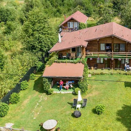 Penzion Casa Muntelui - Sambata Sîmbăta de Sus Exteriér fotografie