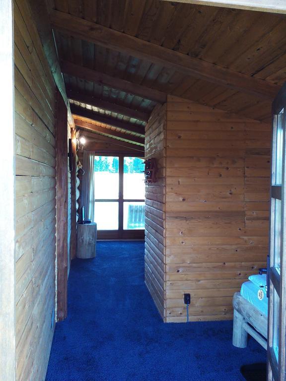 Penzion Casa Muntelui - Sambata Sîmbăta de Sus Pokoj fotografie
