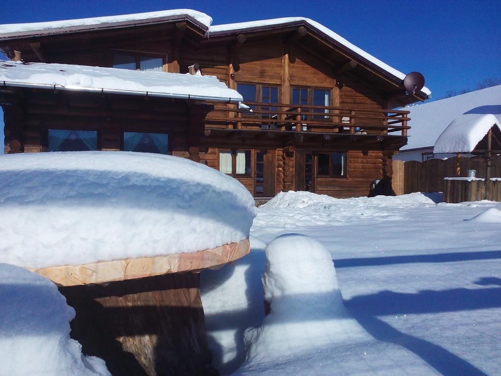Penzion Casa Muntelui - Sambata Sîmbăta de Sus Exteriér fotografie