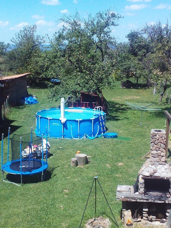 Penzion Casa Muntelui - Sambata Sîmbăta de Sus Exteriér fotografie