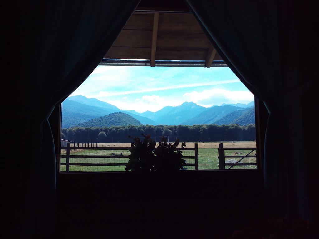 Penzion Casa Muntelui - Sambata Sîmbăta de Sus Exteriér fotografie