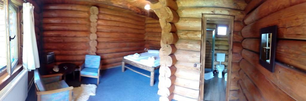 Penzion Casa Muntelui - Sambata Sîmbăta de Sus Pokoj fotografie