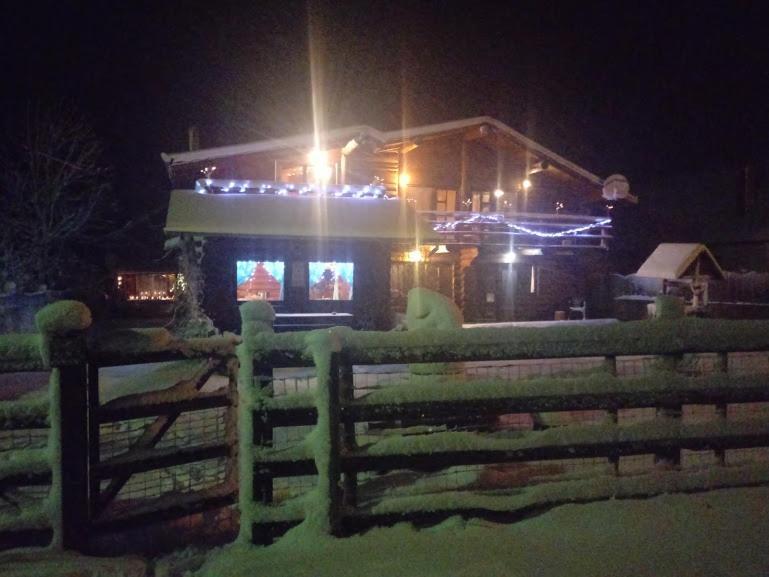 Penzion Casa Muntelui - Sambata Sîmbăta de Sus Exteriér fotografie
