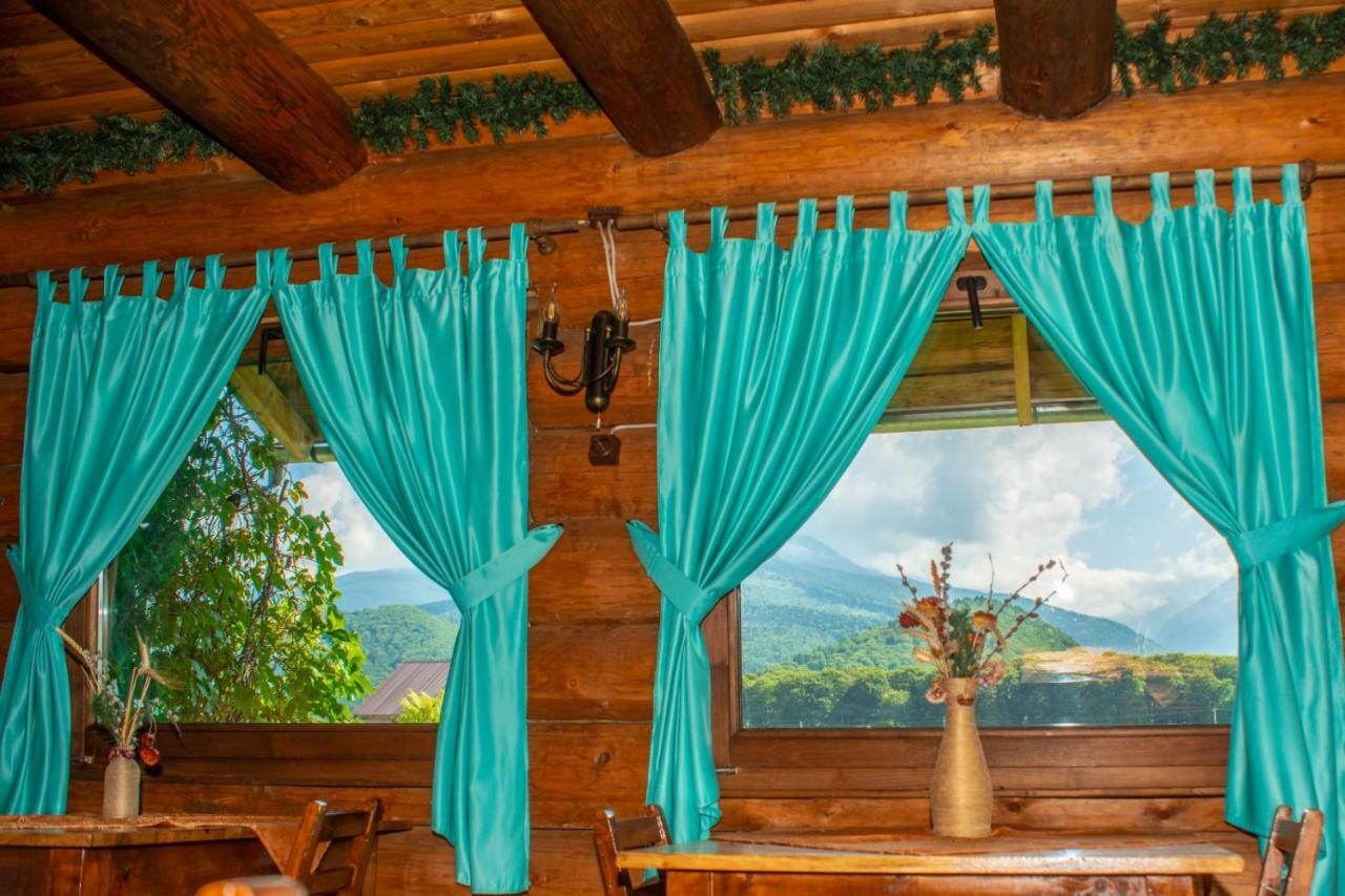 Penzion Casa Muntelui - Sambata Sîmbăta de Sus Exteriér fotografie