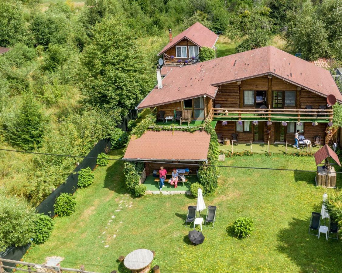 Penzion Casa Muntelui - Sambata Sîmbăta de Sus Exteriér fotografie